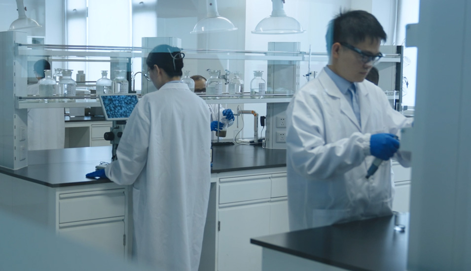 专业的研刊行列和专家团队